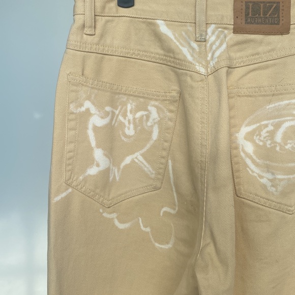 LIZ | Custom Denim Jeans - Picture 4 of 7